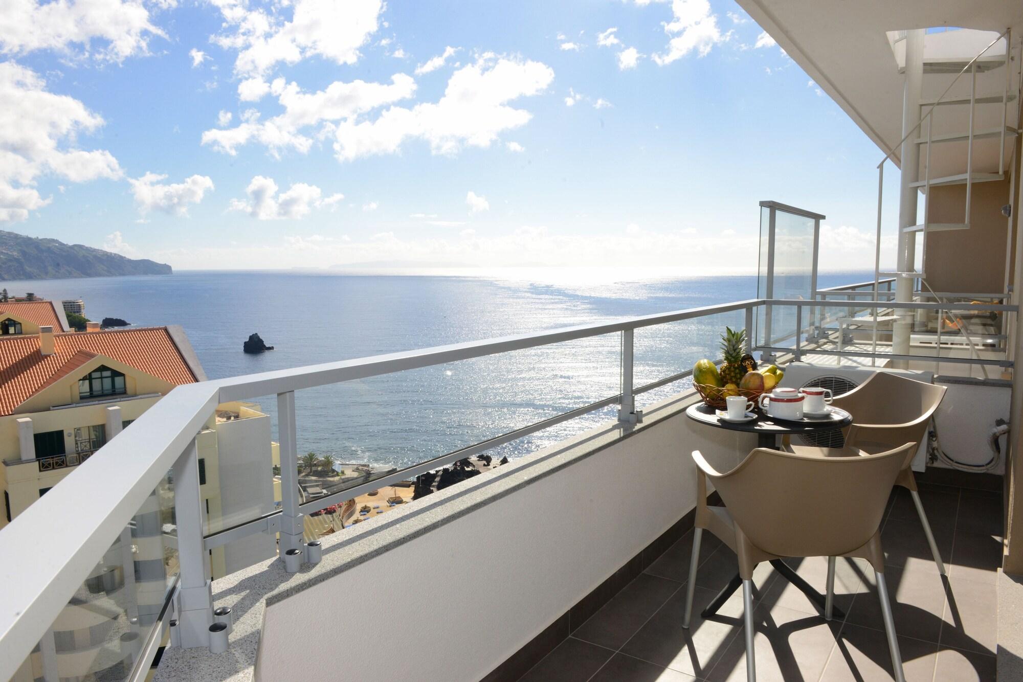 Duas Torres Apartahotel Funchal (Madeira)