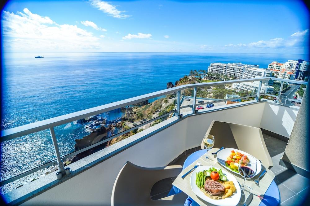Apartahotel Duas Torres Funchal (Madeira)